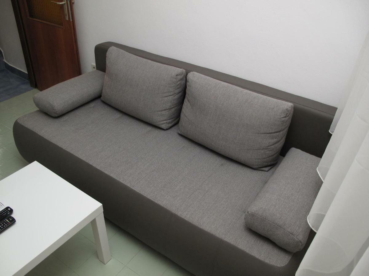 Illy City Centre Apartment Шибеник Екстер'єр фото