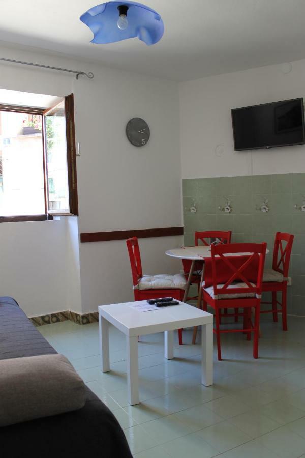 Illy City Centre Apartment Шибеник Екстер'єр фото